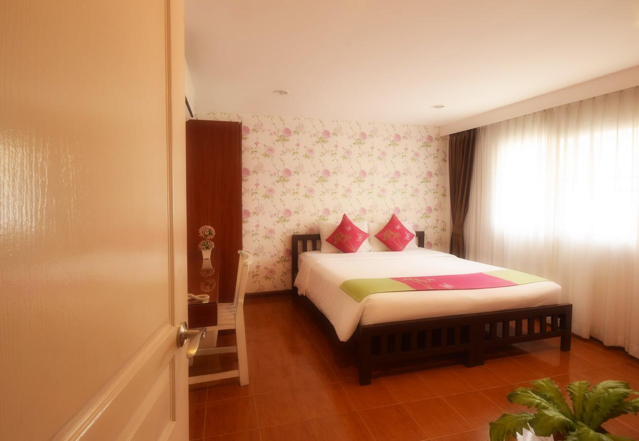 Khách sạn hẻo lánh Blissotel Ratchada 3*